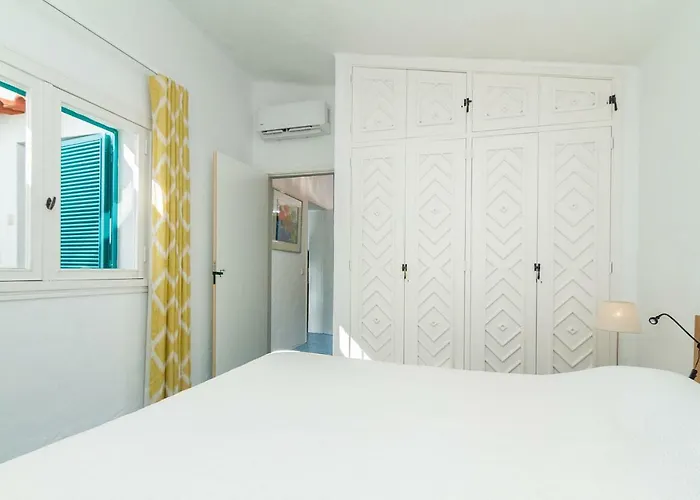 Liiiving In Algarve - Blue Villa