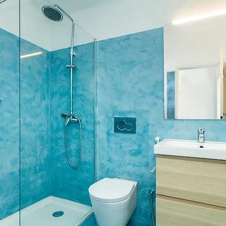 Liiiving In Algarve - Blue 阿尔沃尔